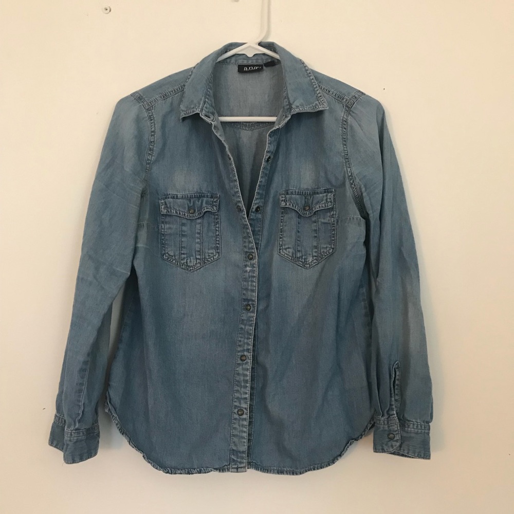 Lightweight Denim Button-up